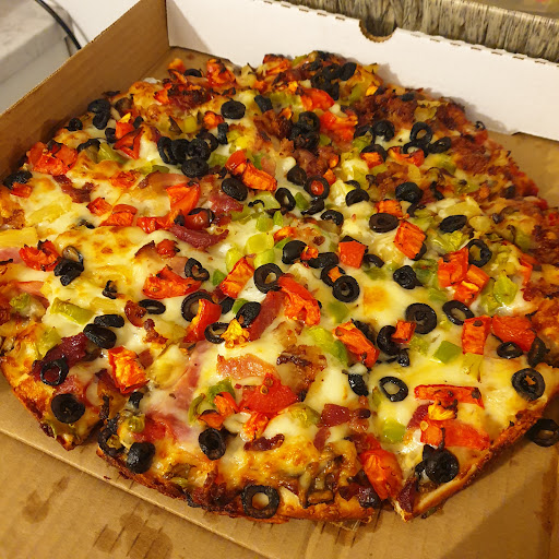 Photo of Willows Pizza - 2571 Cadboro Bay Rd, Victoria, BC V8R 5J1